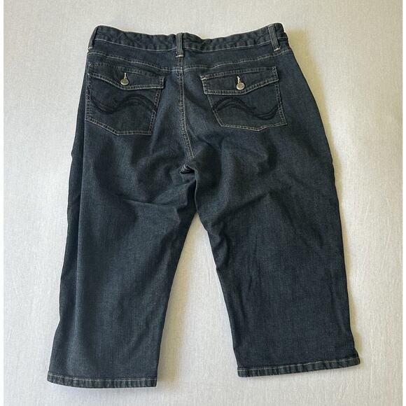Lee Capri Jeans Lower on the Waist Blue Denim Flap Pocket Women's Size 16P - Picture 3 of 12